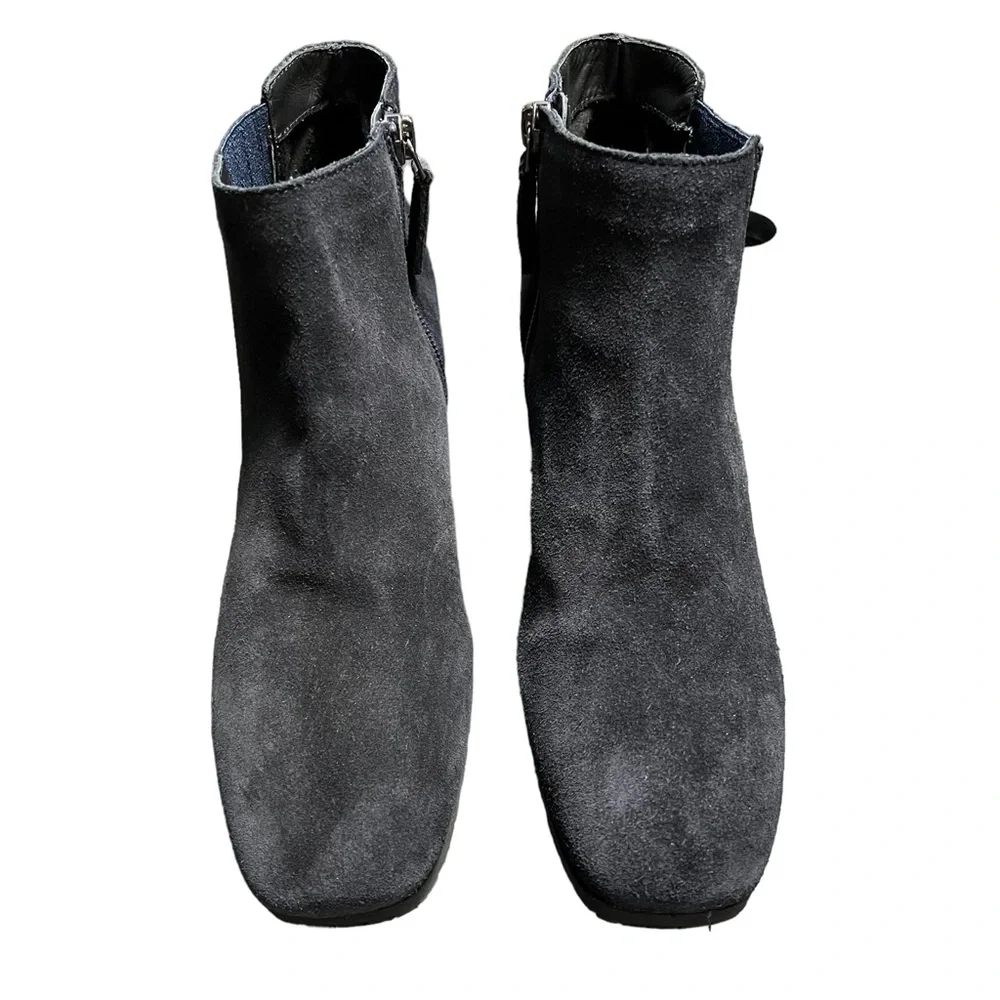 Aquatalia Charlotte 445822 Navy Suede Ankle Booties 7.5M Waterproof NWOB
